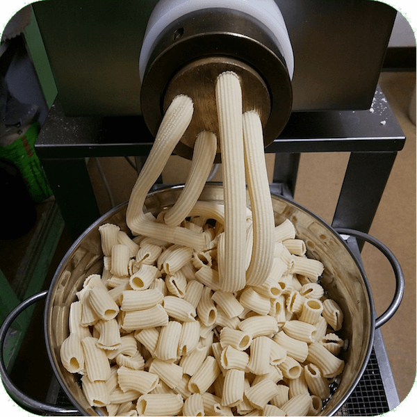 professional pasta machine 